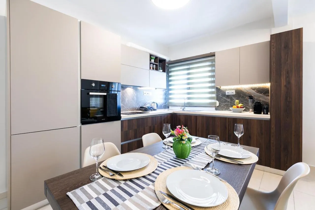 Sleeping Beauty Apartment City Center!! Saloniki